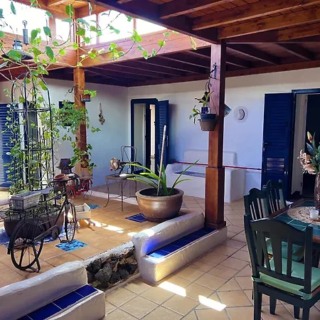 Casa Rural Estilo Canario Villa *