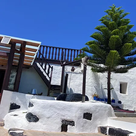 Casa Rural Estilo Canario * Сан-Бартоломе